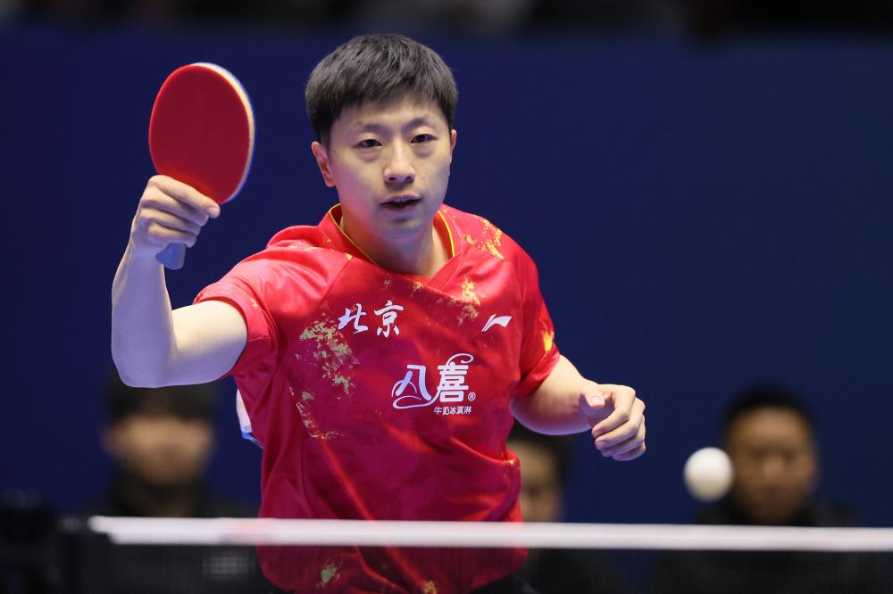 九游官方平台：现身价4500万！米体：曼联对霍伊伦要价6000万，那不勒斯无力承担.